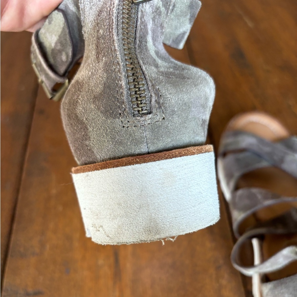 Bionica Women's Dania Sandal. Olive Camouflage Camo. Straps Back Zip. Size 9 - Picture 12 of 12